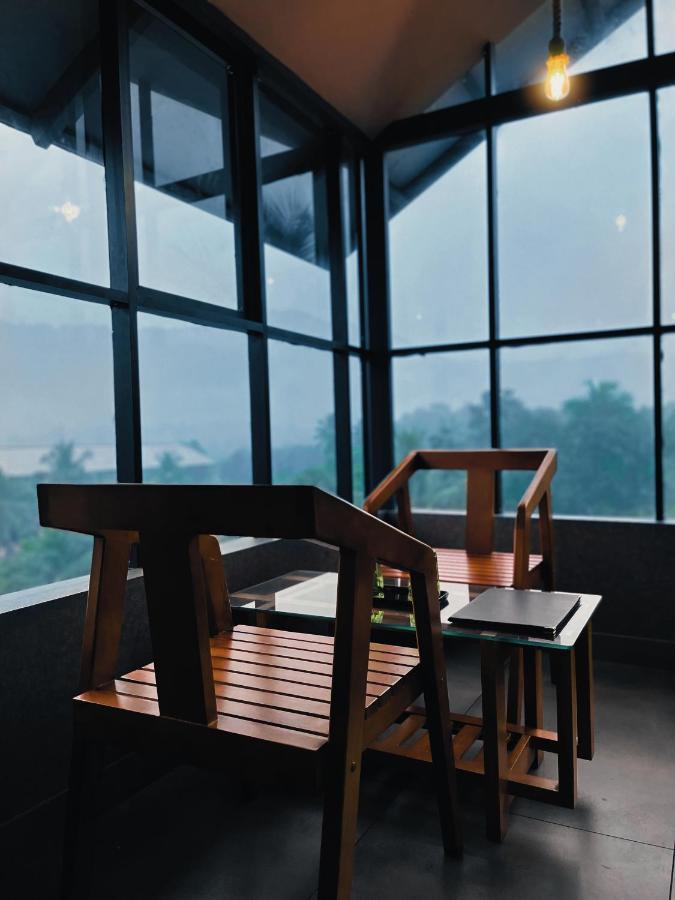 Bbc Luxury Apartments Perintalmanna Bagian luar foto