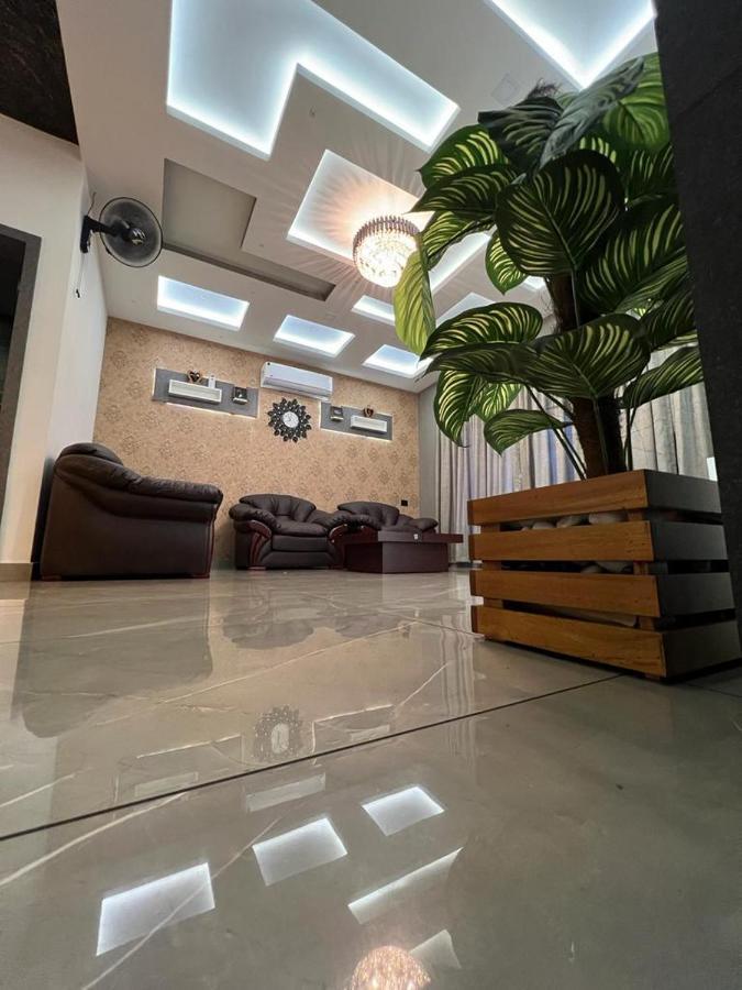 Bbc Luxury Apartments Perintalmanna Bagian luar foto