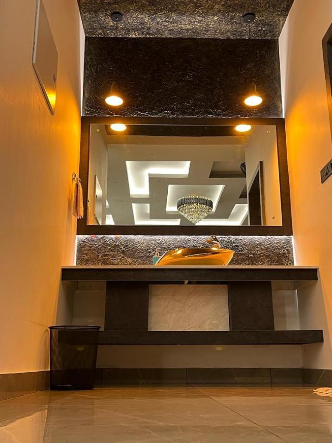 Bbc Luxury Apartments Perintalmanna Bagian luar foto