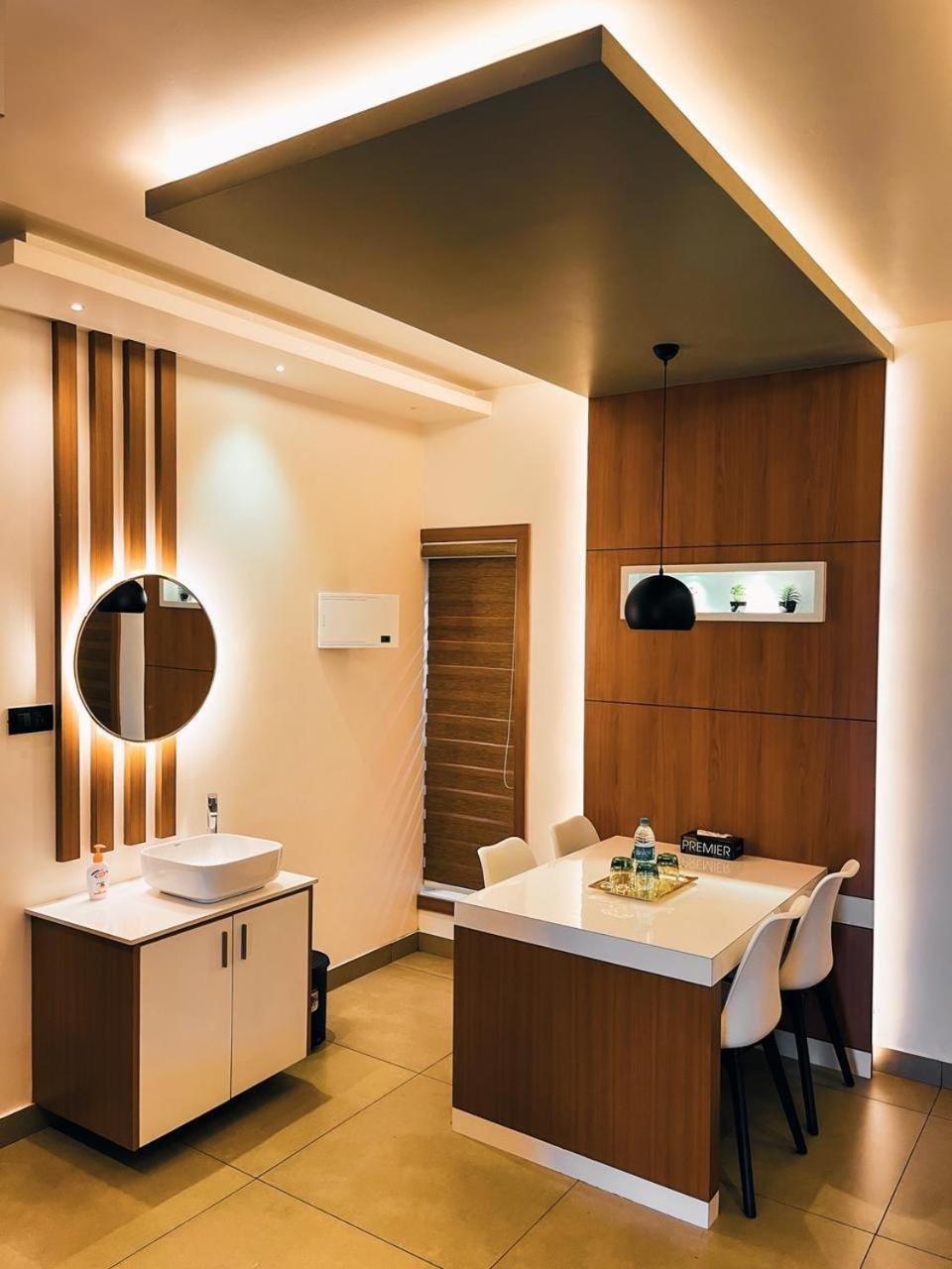 Bbc Luxury Apartments Perintalmanna Bagian luar foto