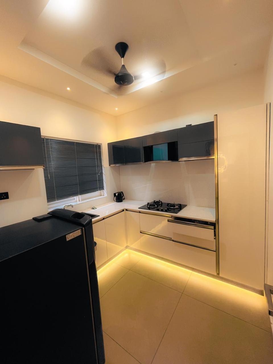 Bbc Luxury Apartments Perintalmanna Bagian luar foto